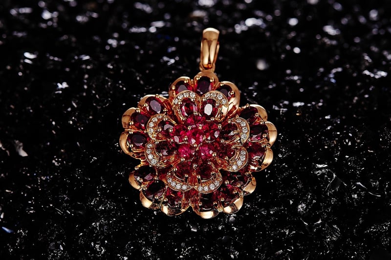Leaf-Shaped Pendant